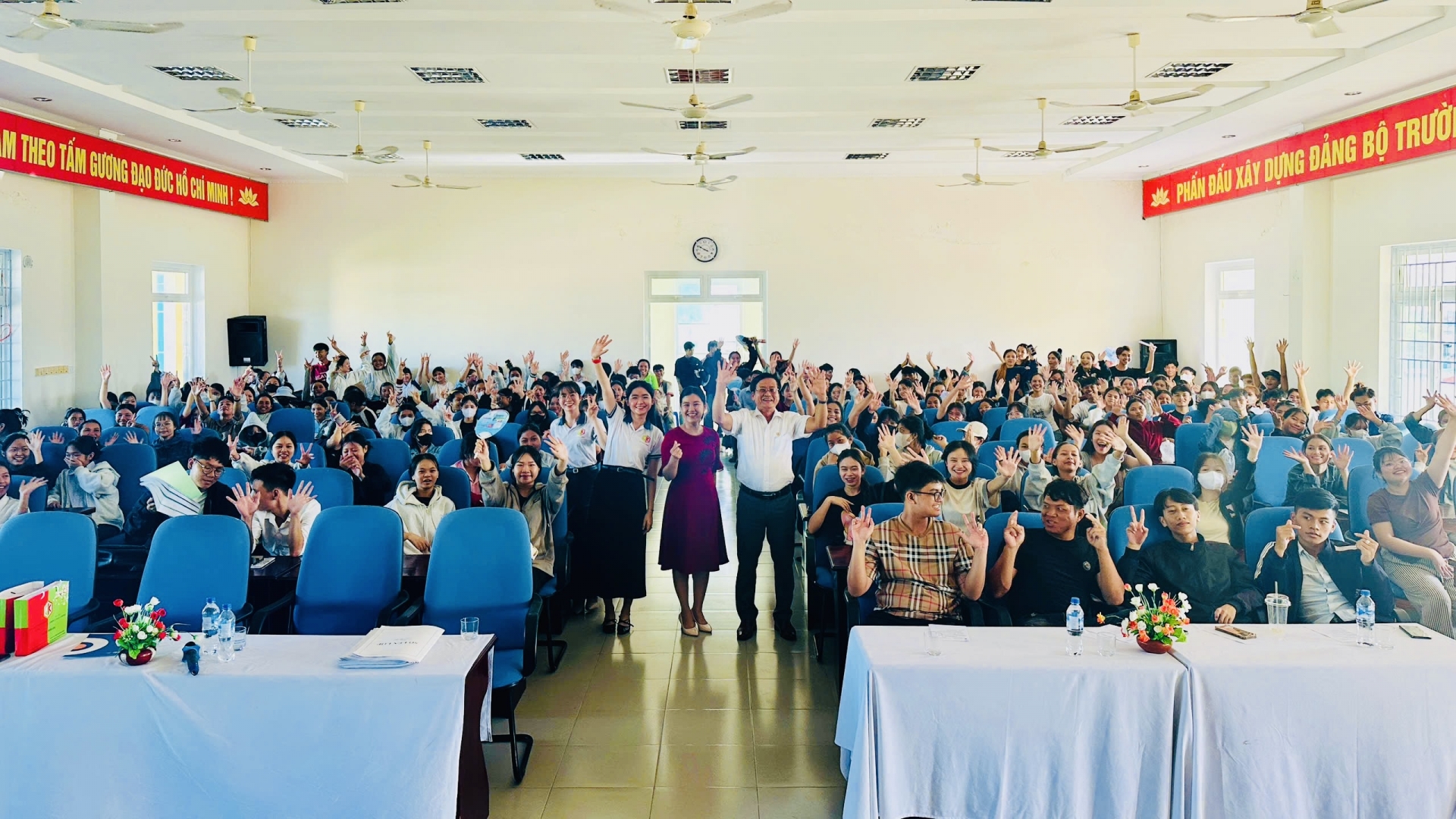 TUYỂN SINH TẠI TRƯỜNG CAO ĐẲNG Y TẾ QUẢNG NAM TUYỂN SINH TẠI TRƯỜNG CAO ĐẲNG Y TẾ QUẢNG NAM