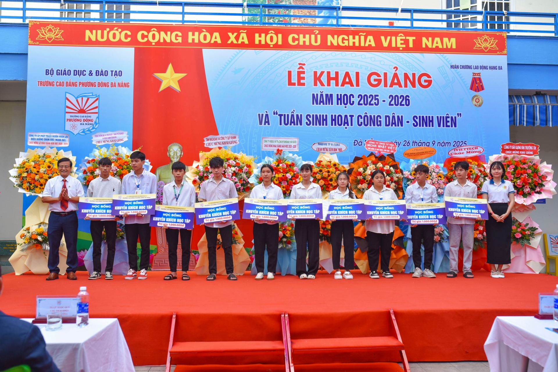 QK GROUP THAM DỰ LỄ KHAI GIẢNG NĂM HỌC MỚI 2025 - 2026, TRƯỜNG CAO ĐẲNG PHƯƠNG ĐÔNG ĐÀ NẴNG QK GROUP THAM DỰ LỄ KHAI GIẢNG NĂM HỌC MỚI 2025 - 2026, TRƯỜNG CAO ĐẲNG PHƯƠNG ĐÔNG ĐÀ NẴNG
